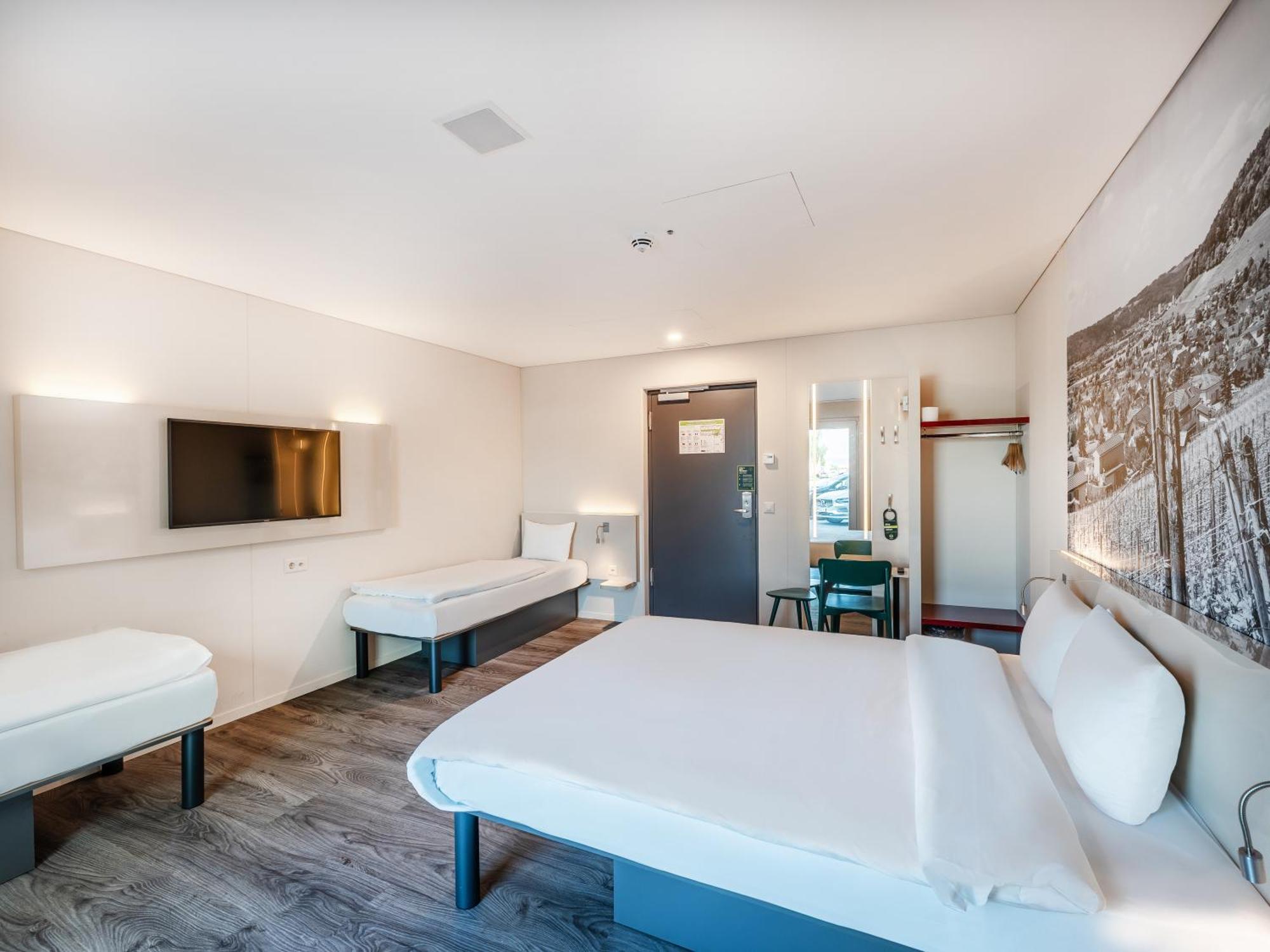 Zuerich Airport Hotel 3*